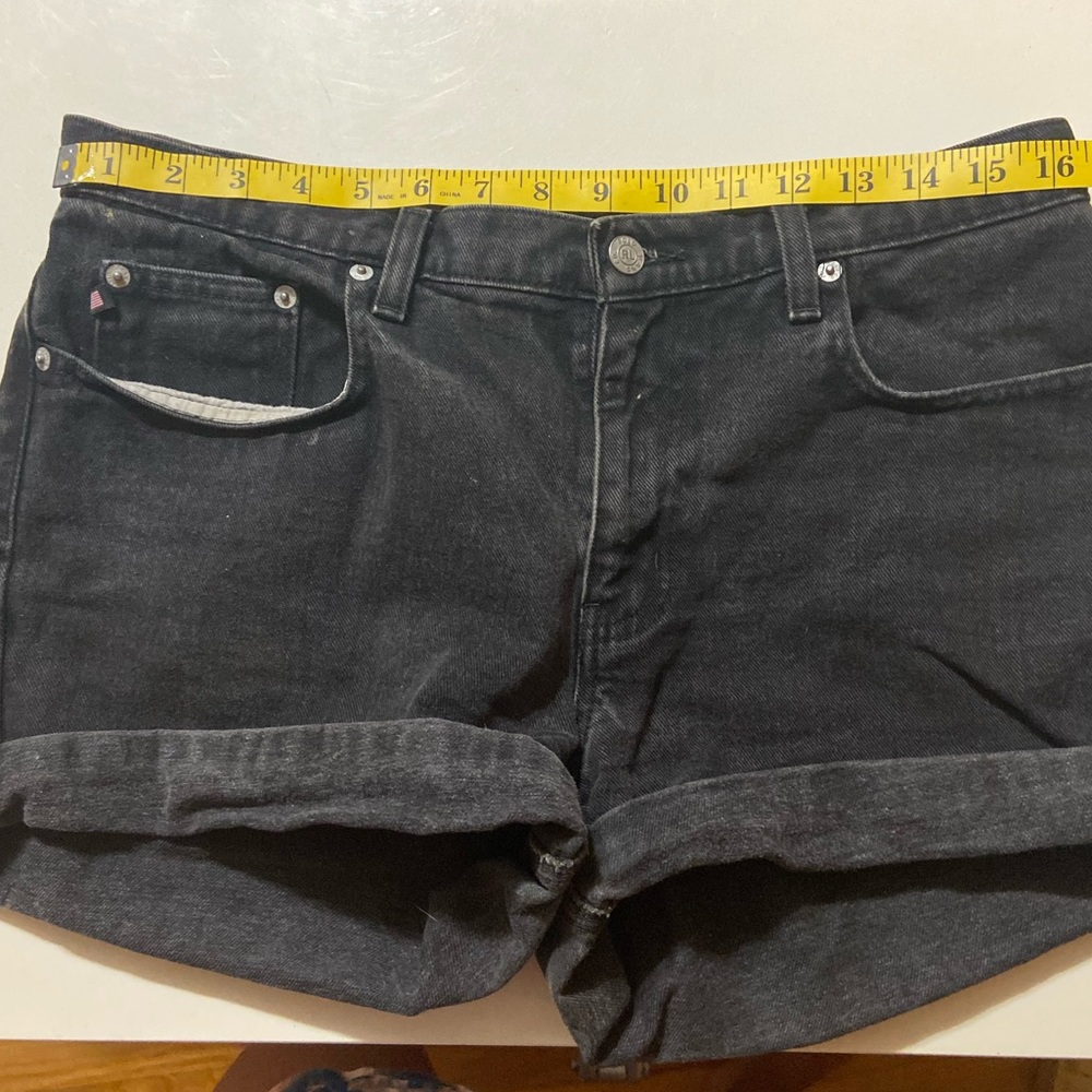 Ralph Lauren Reliable High Waisted Black Shorts Size 10